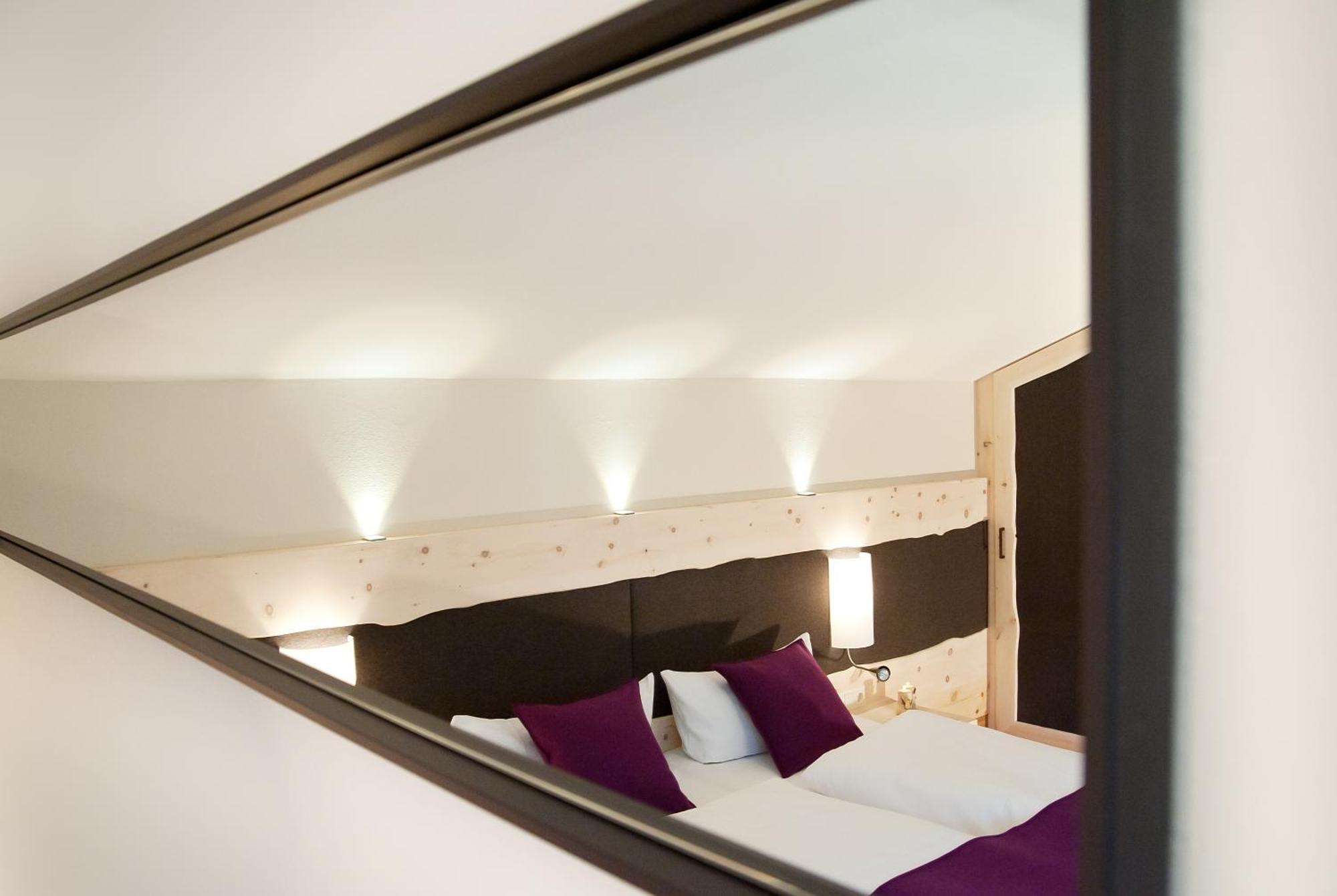 Leo Appartements Mayrhofen Ngoại thất bức ảnh